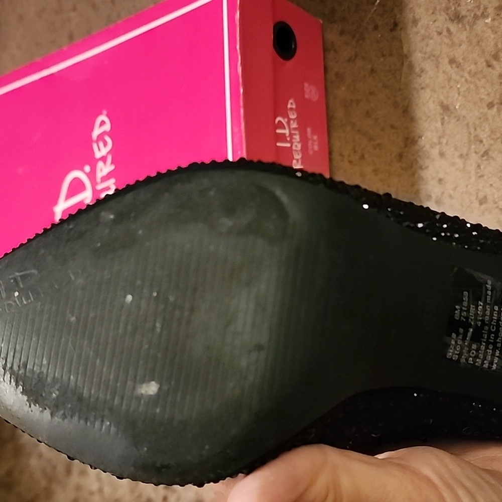ID Required Black Sparkle Boots - Picture 7 of 9